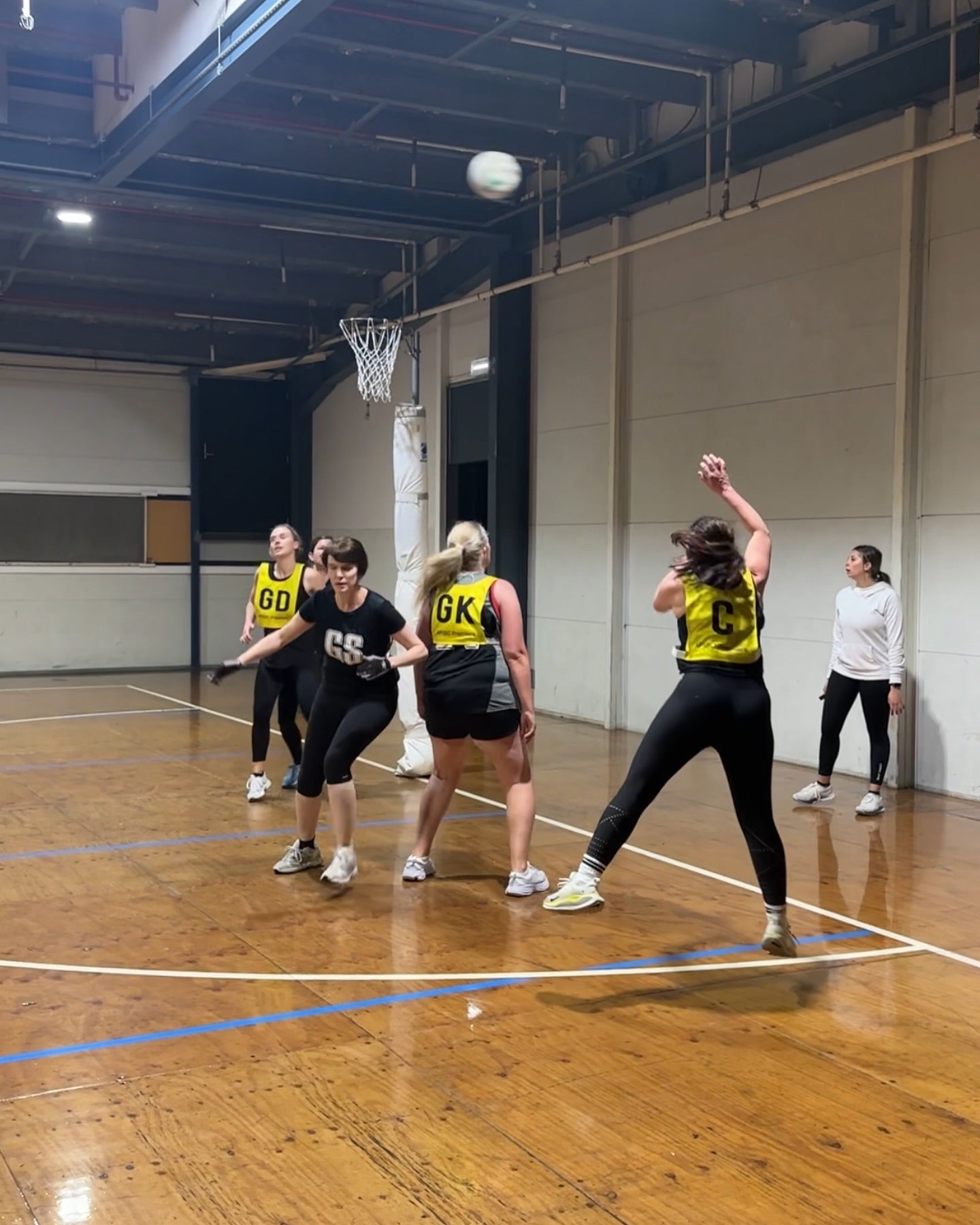 Albert Park Netball - Albert Park Indoor Sports Centre